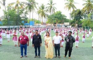 பரதநாட்டியப் பதிவு: 300க்கும் மேற்பட்ட குழந்தைகளுக்கு பதக்கம், சான்றிதழ்
